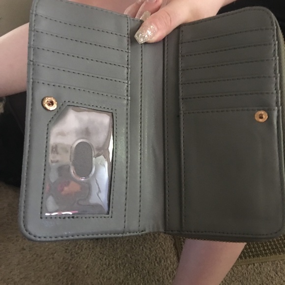 Grey design wallet - Picture 2 of 3